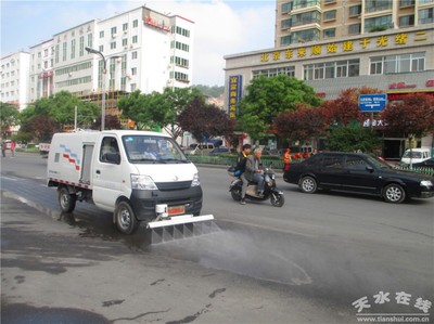 秦州区环卫处全力保障大樱桃推介会环境卫生